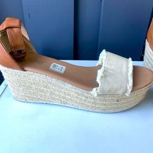 Platform Heeled Sandal